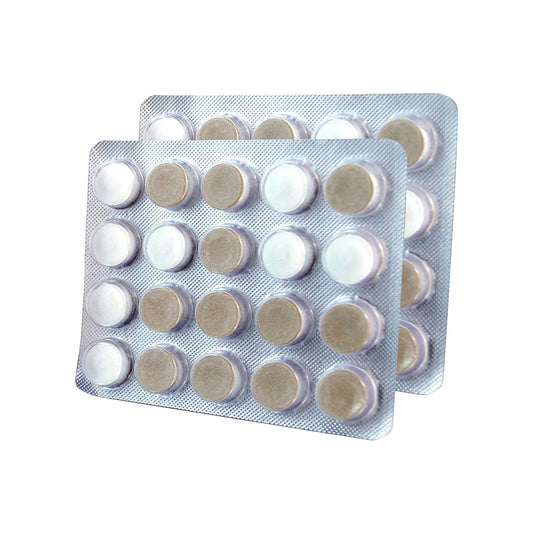 OraCoat XyliMelts dry mouth relief discs in overlapping blister packs, with white and beige moisturizing oral discs for day and night use